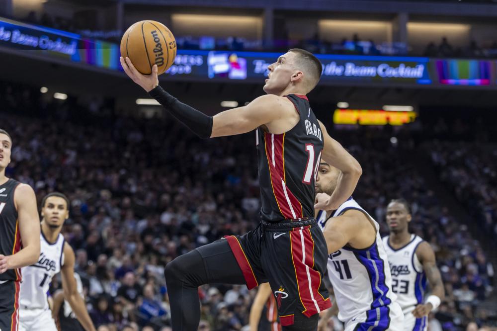 甲还是欧冠 甲还是欧冠