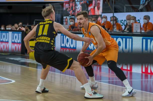 一场酣畅淋 一场酣畅淋